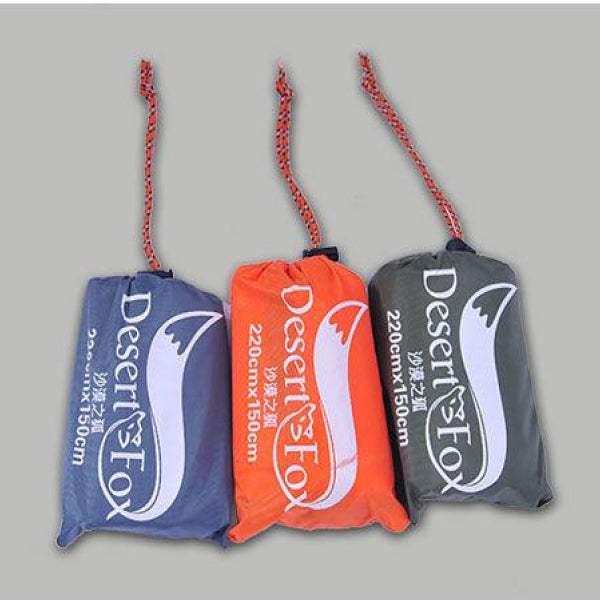 Moisture-proof beach Mat