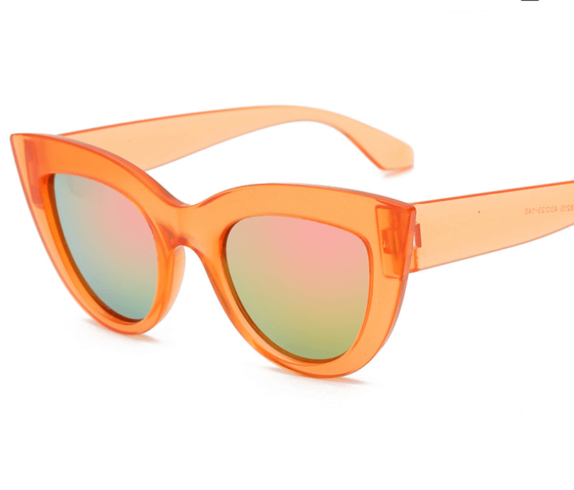 Attractive Sunglasses - My Beach Kit