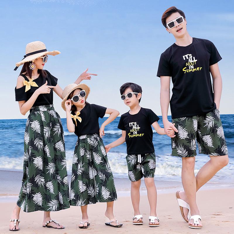 A Family Of Three Or Four Suits Beach - My Beach Kit